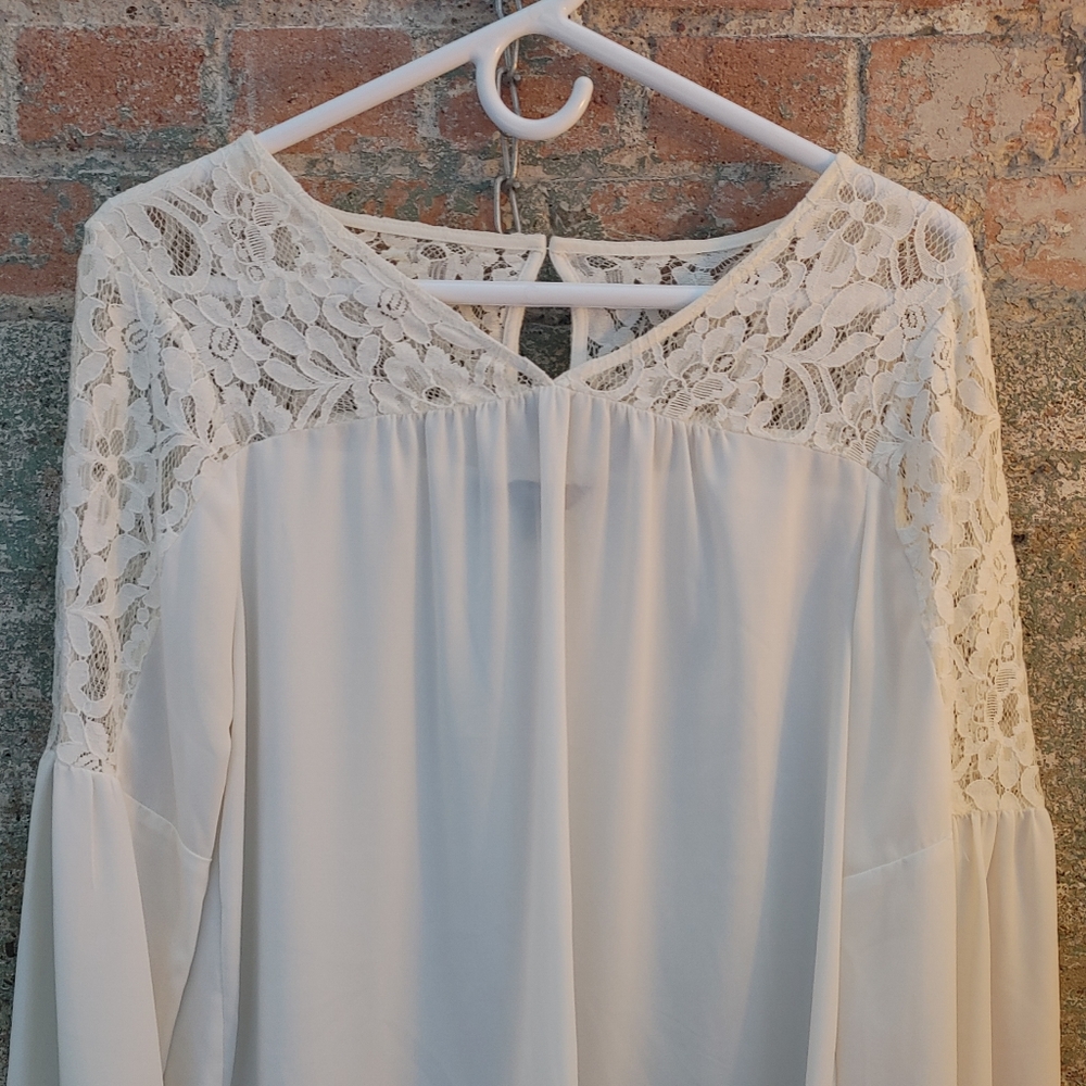 Off-white Lace Express Blouse